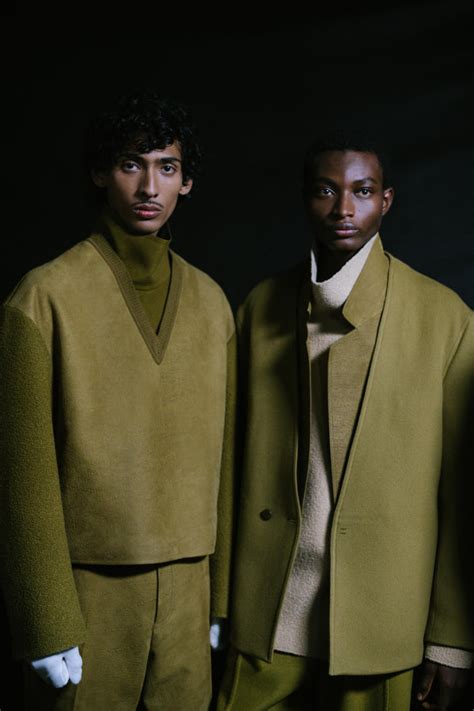 vetrine prada gucci uomo|Prada, Fendi, Gucci Hits, Retailers Praise Sartorial Designs in .